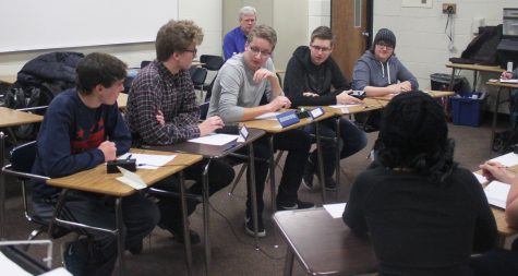 Quiz bowl buzzes new coaches