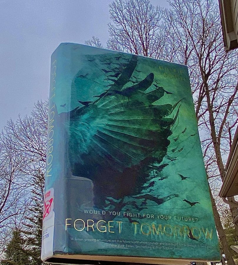 In a world where fate is decided beforehand of an individual by their future selves, the New York Times best-selling novel “Forget Tomorrow” by Pintip Dunn applies this concept in an intriguing manner through the main character, 17-year-old Callie, as she tries to prevent her future from meeting a dire outcome. 