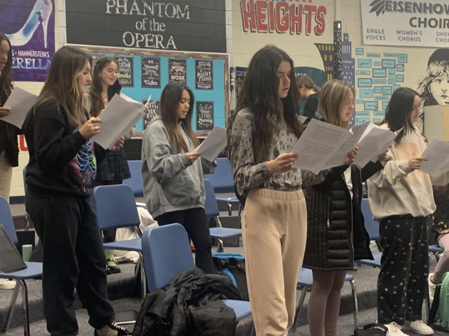 Mrs. Holts 4th hour prepares for their upcoming Christmas concert by learning new choreography and rehearsing “All I Want For Christmas Is You”. “Theres more intense choreography this year and do way more sophisticated music, ” sophomore Coral Dennis said.