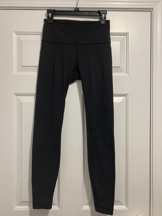 Good, bad and ugly of popular Lululemon leggings – Ike News