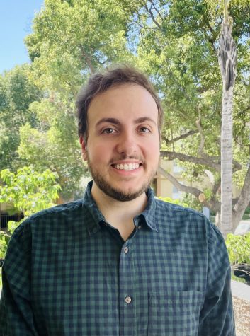 Cue all animations. Alumni Giovanni DeMartinis achieves his aspirations of becoming an animator. His skill set has been a part of well known projects, such as Netflix’s Emmy Award winning kids’ show “Ask the StoryBots”, Marvel’s tv show “Loki” and the movie “Black Widow.”