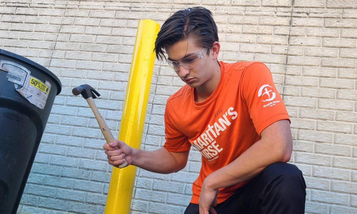 Aiding hurricane victims, senior volunteer Braeden Sanborn flew down to Tampa Florida for a four-day volunteer position for Samaritan's Purse. "I feel it offers perspective on those events and just how impactful it is on people" Sanborn said. Working with the non-profit organization, they helped hurricane victims removed debris, damaged walls, furniture and anything that will help the homeowner rehabilitate.  